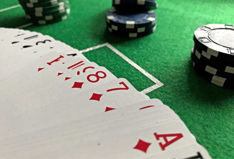 Cách chơi game bài Poker