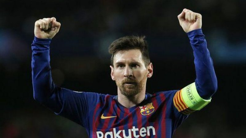 Messi là huyền thoại túc Cầu